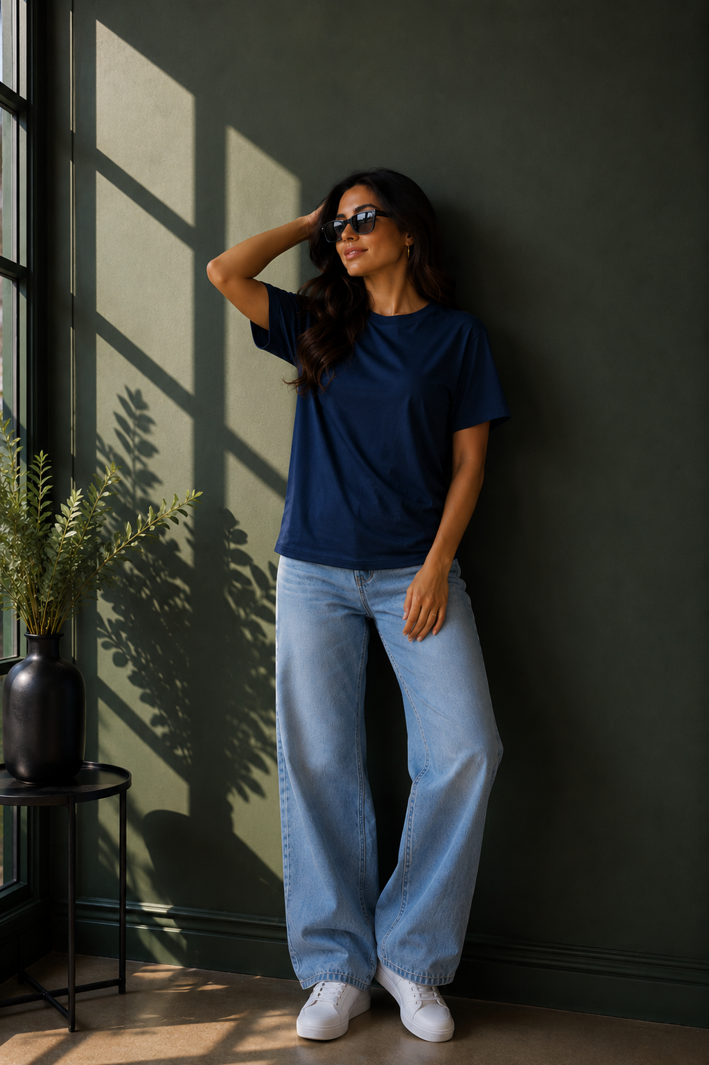 Camiseta Linea Feminina - Azul Marinho - Frente