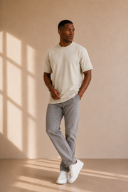 Camiseta Street Essential em Areia Saint Tropez