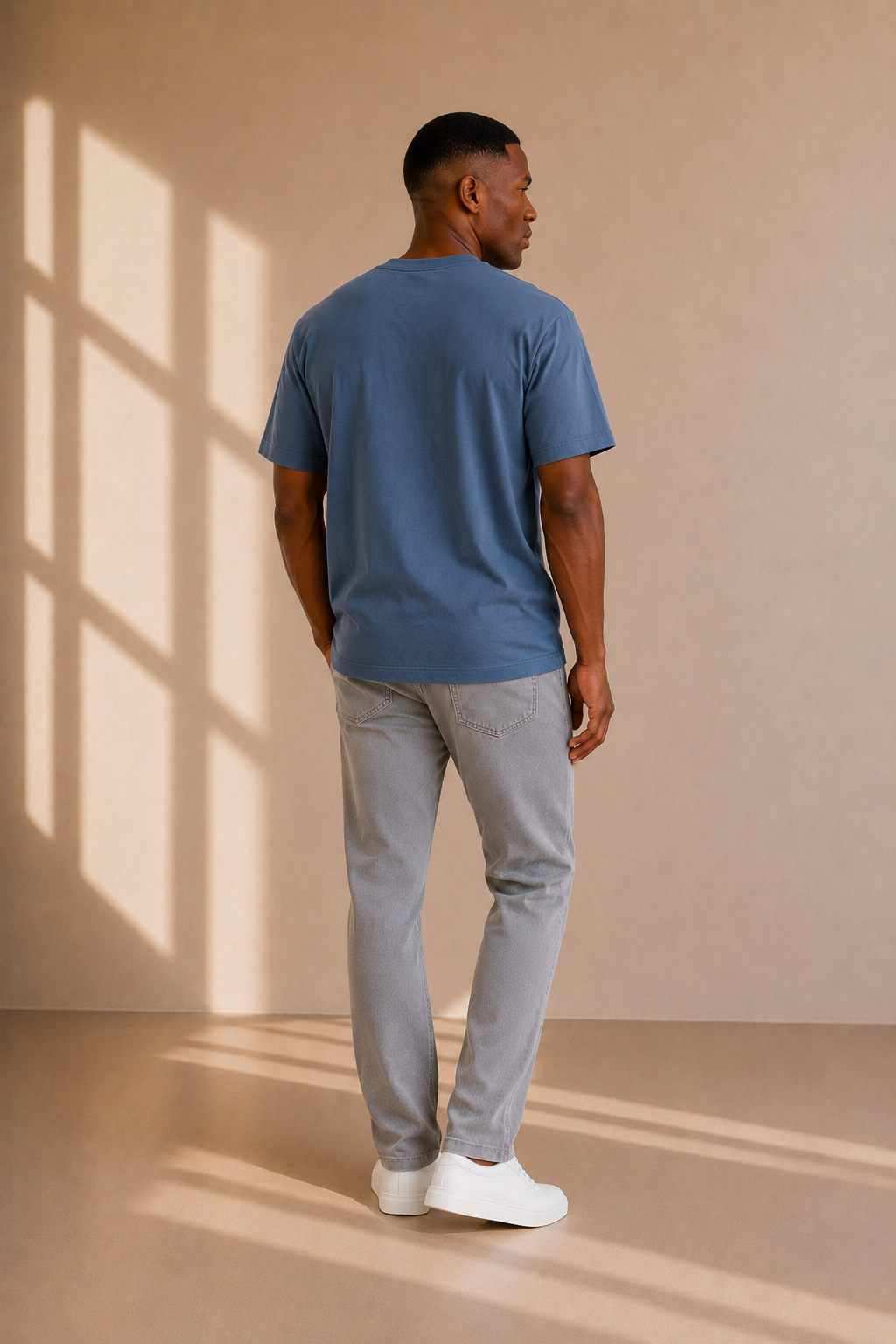 Camiseta Street Essential em Chumbo Cannes
