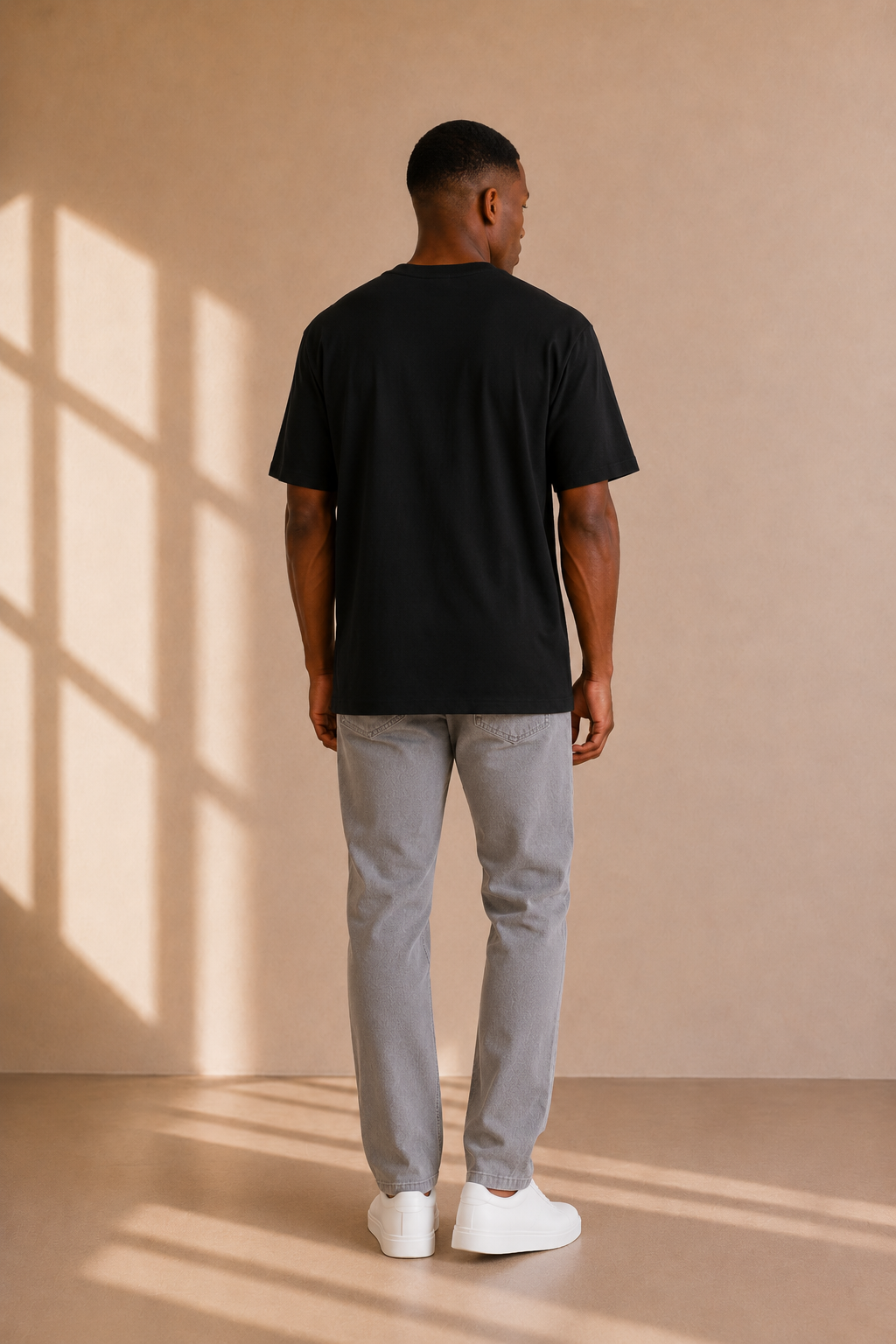Camiseta Street Essential em Preto